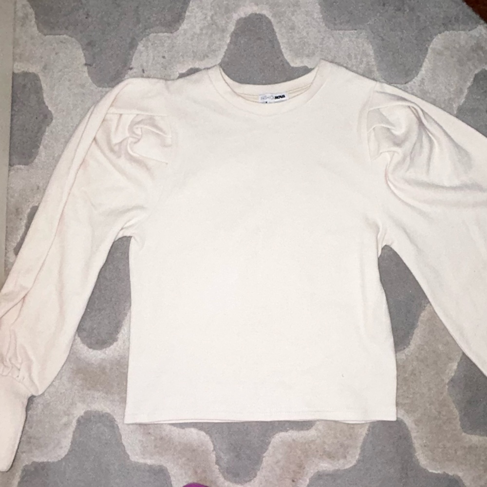 Off white Fashion nova puff sleeve top
